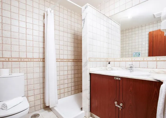 House - Sleeps 6 - Pool - Pet Friendly Prázdninový dům *